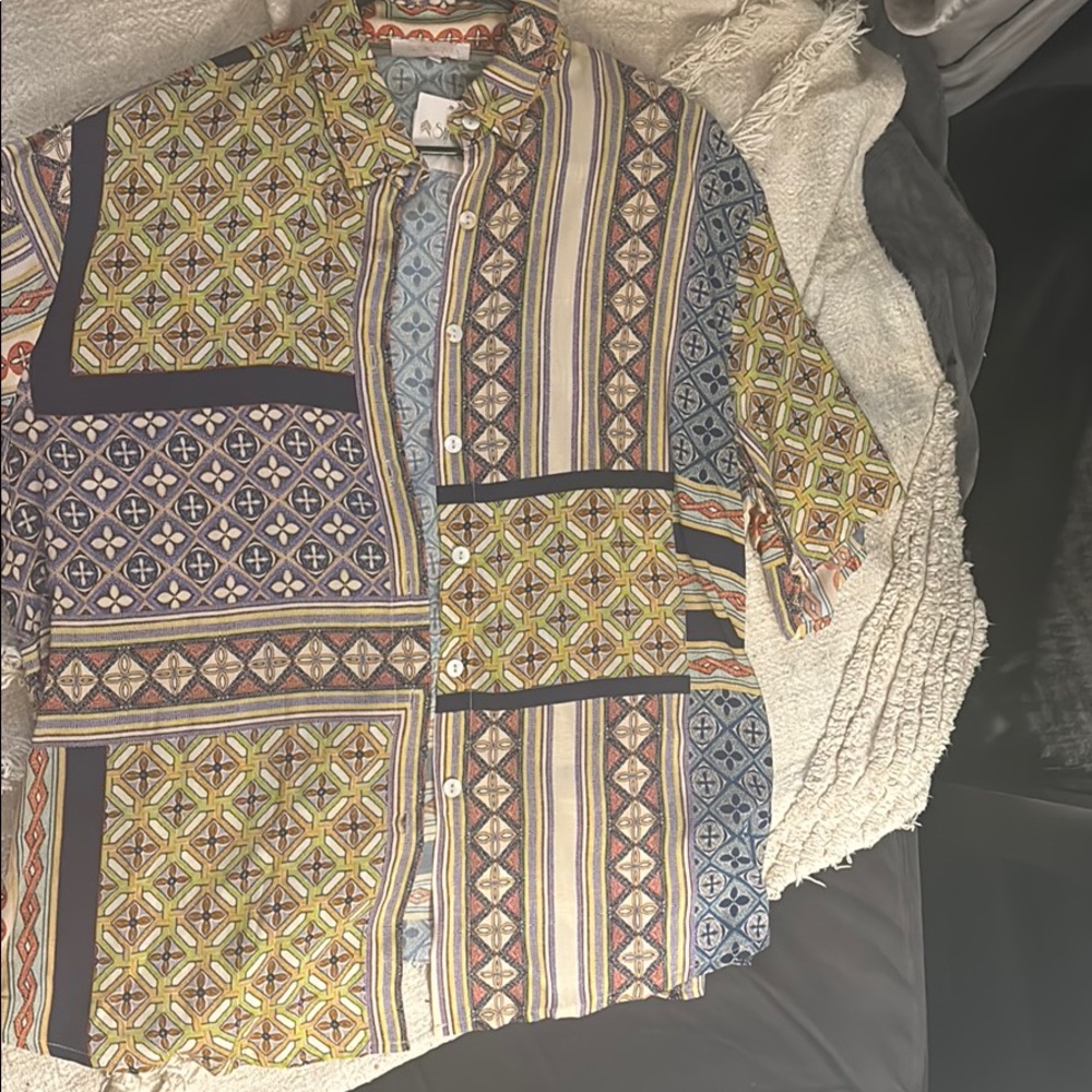 Olivaceous name brand! Loose fitting button up